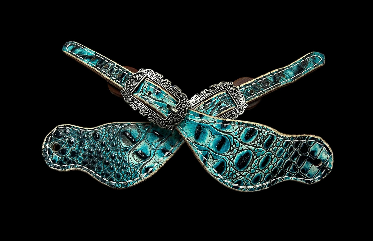 Sea turquoise gator on medium leather