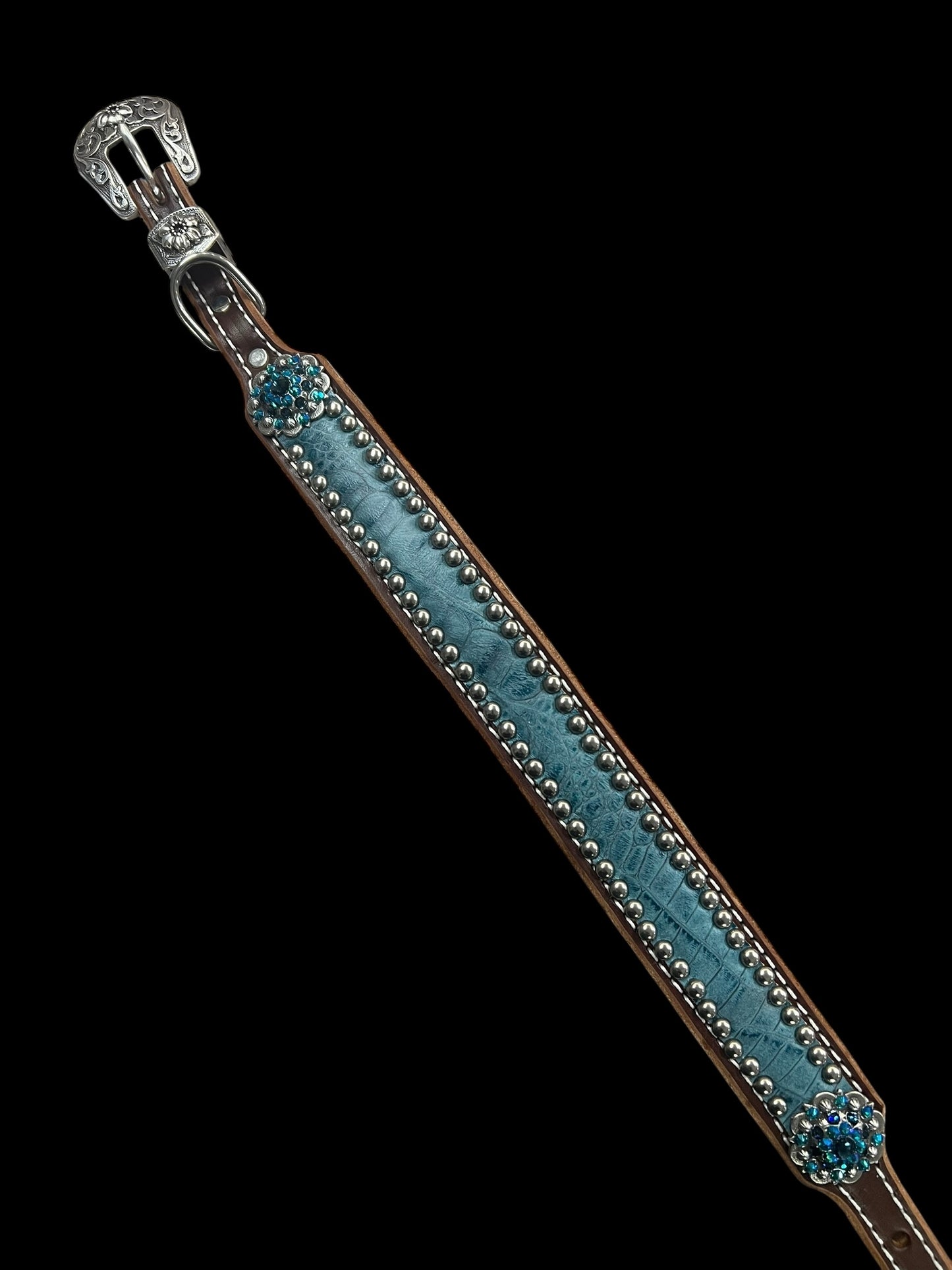 Figi Gator on medium leather