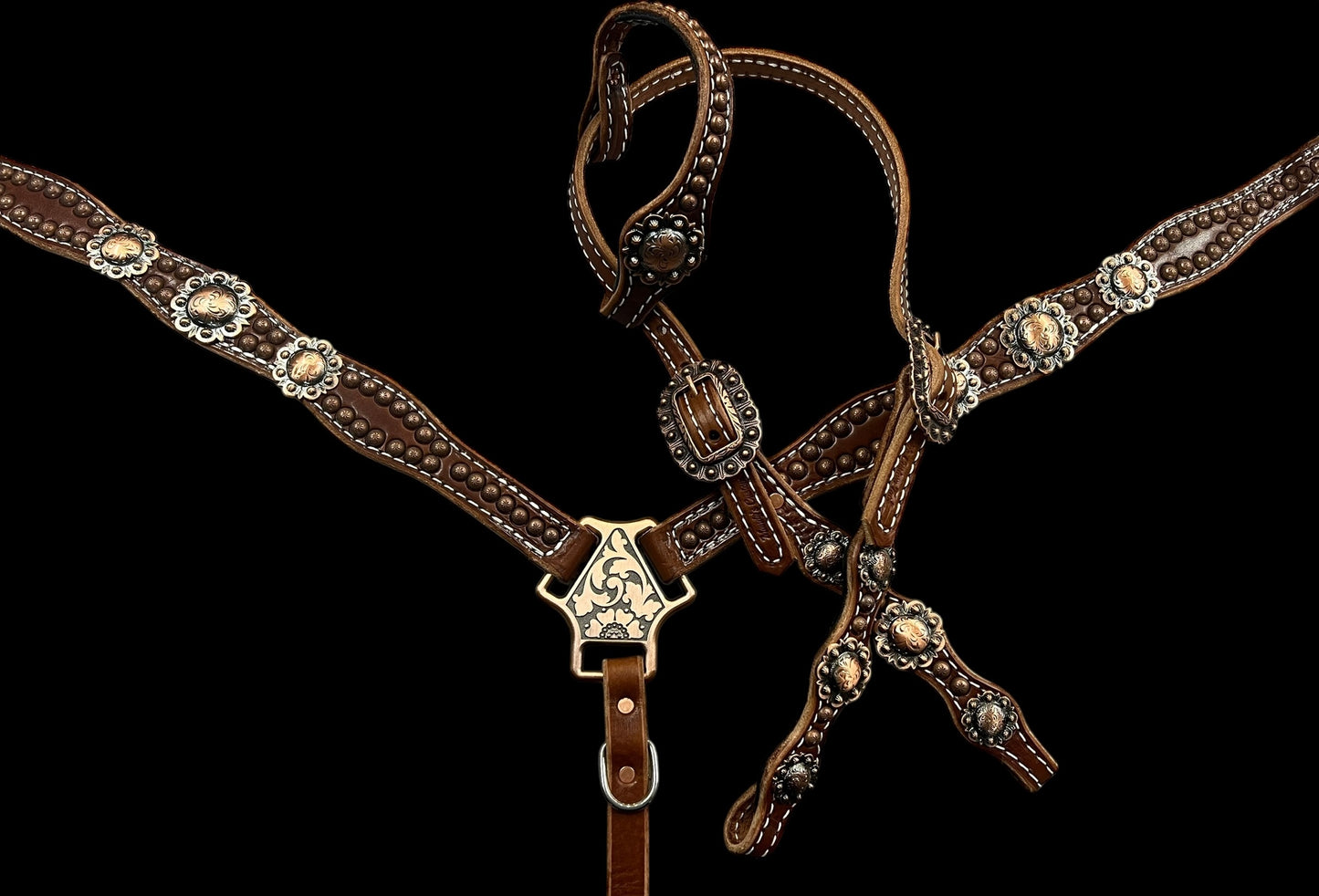 Simple and Scalloped Tack