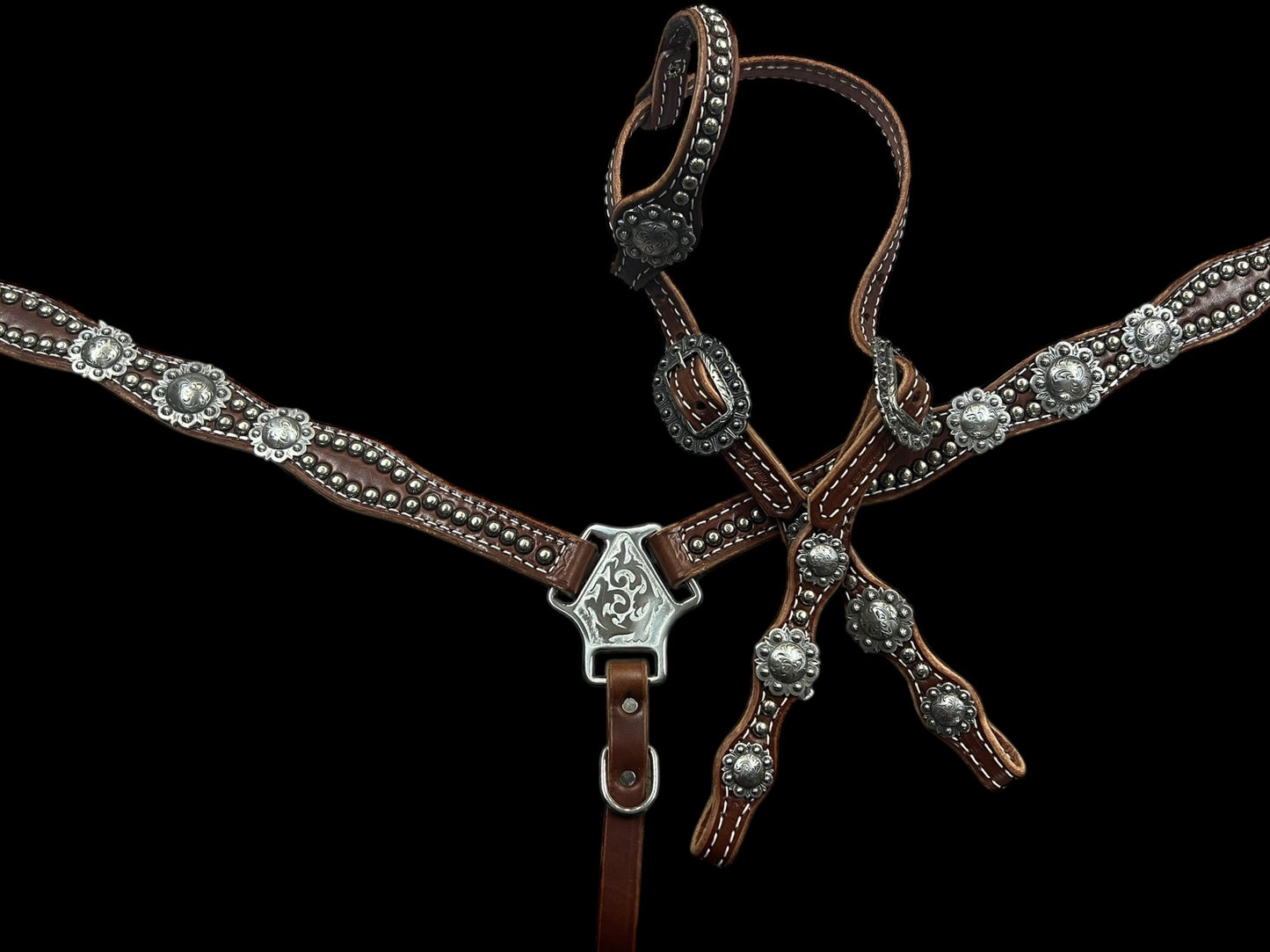 Simple and Scalloped Tack