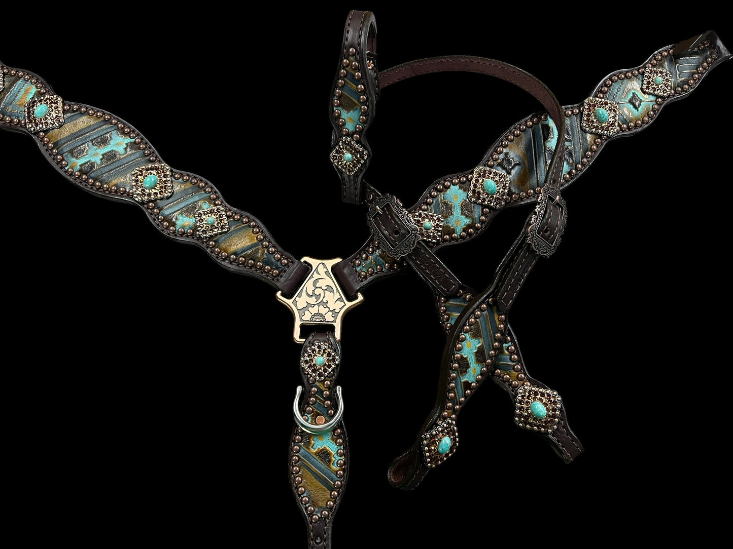 Mocca and mint Navajo on dark leather