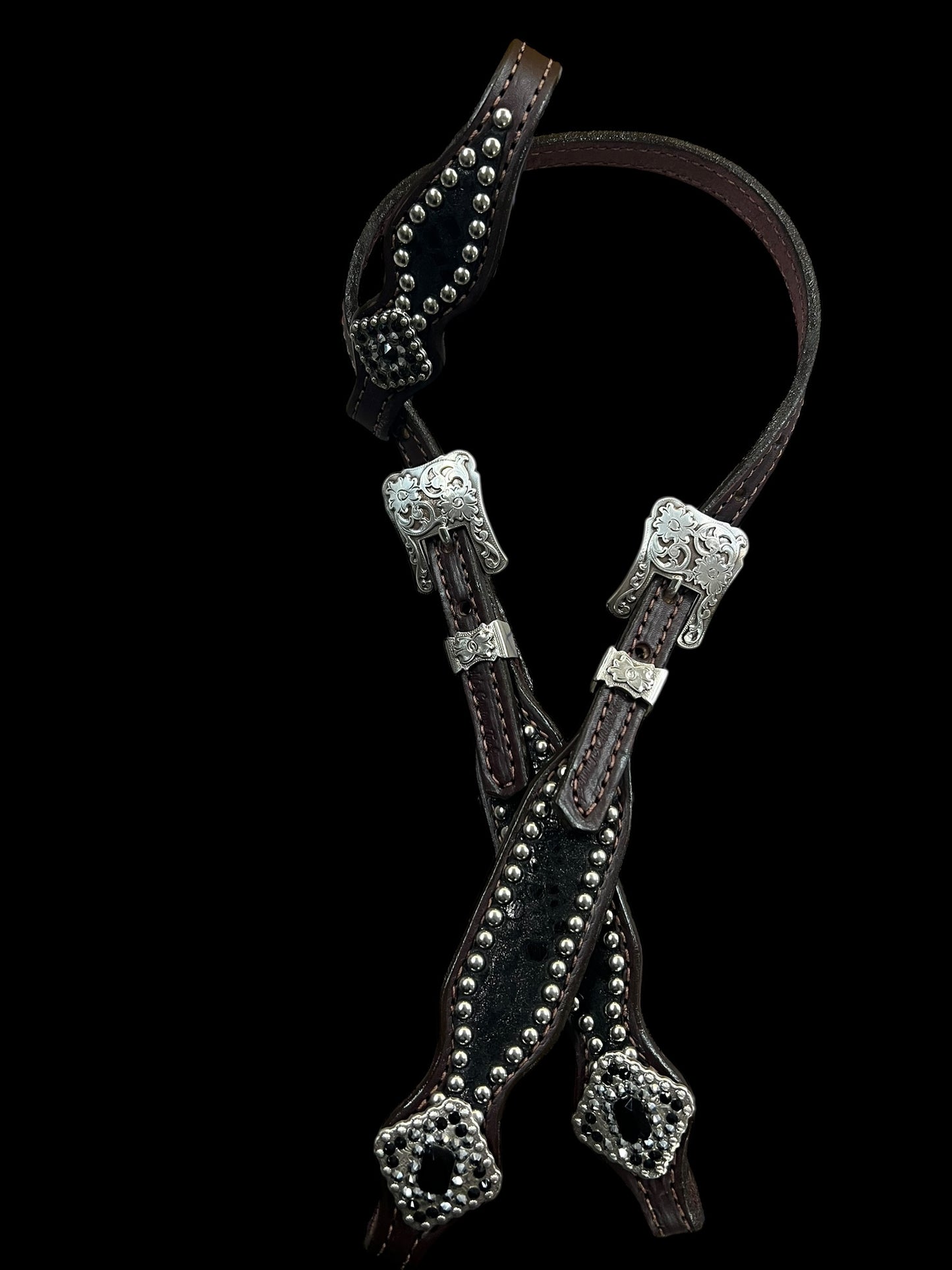 Black mystic on dark leather