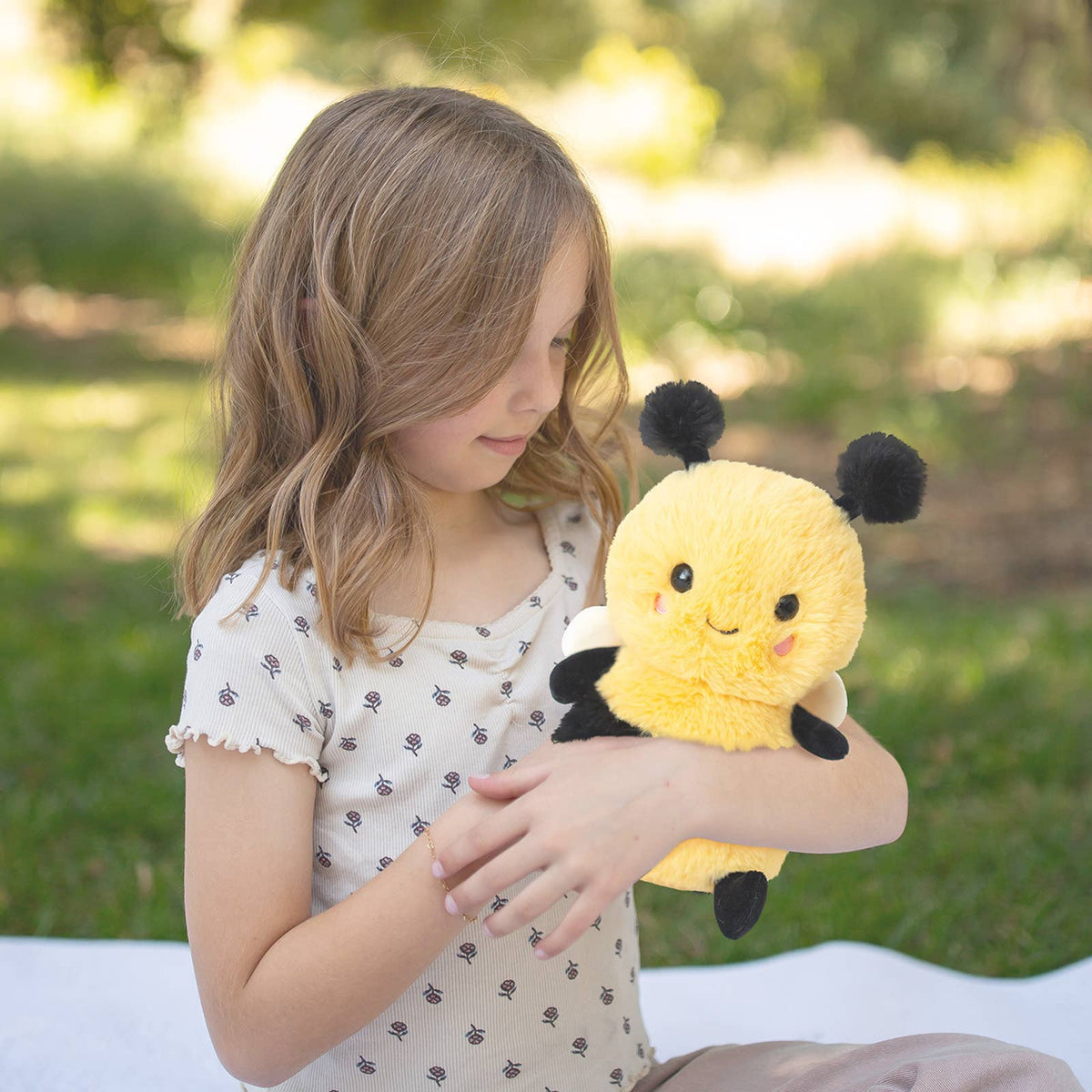 World Softest Plush Lushee 10 in-Buzzley Bee