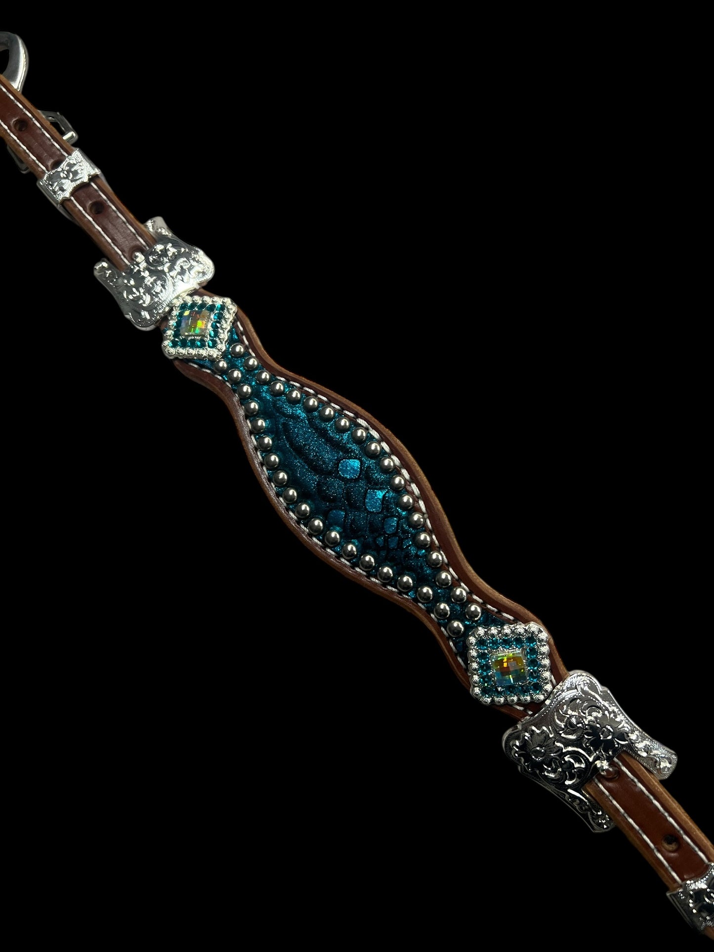 teal mystic on medium leather