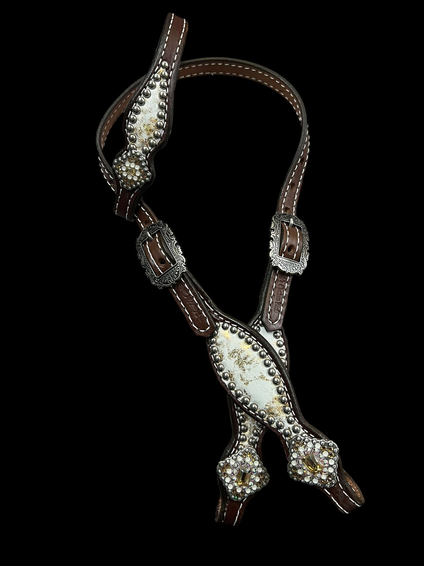 Ivory and gold halo on Walnut leather