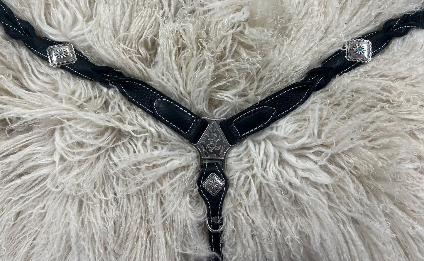 Super soft breast collar