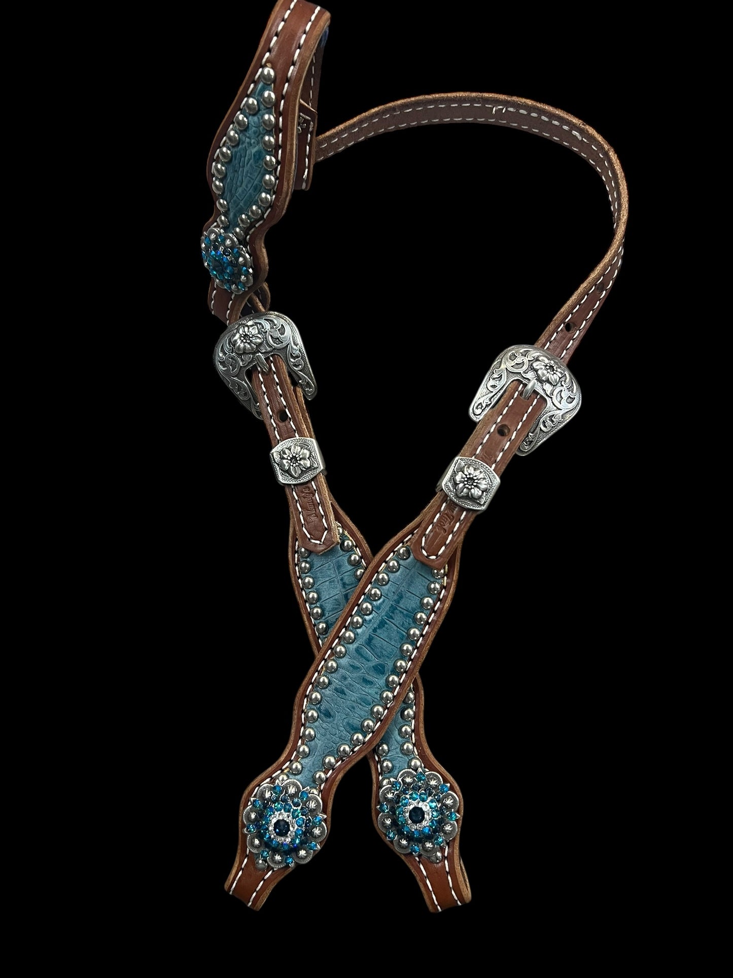 Figi Gator on medium leather