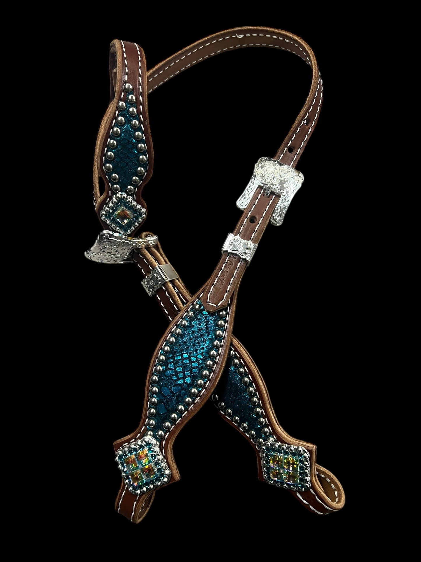 teal mystic on medium leather