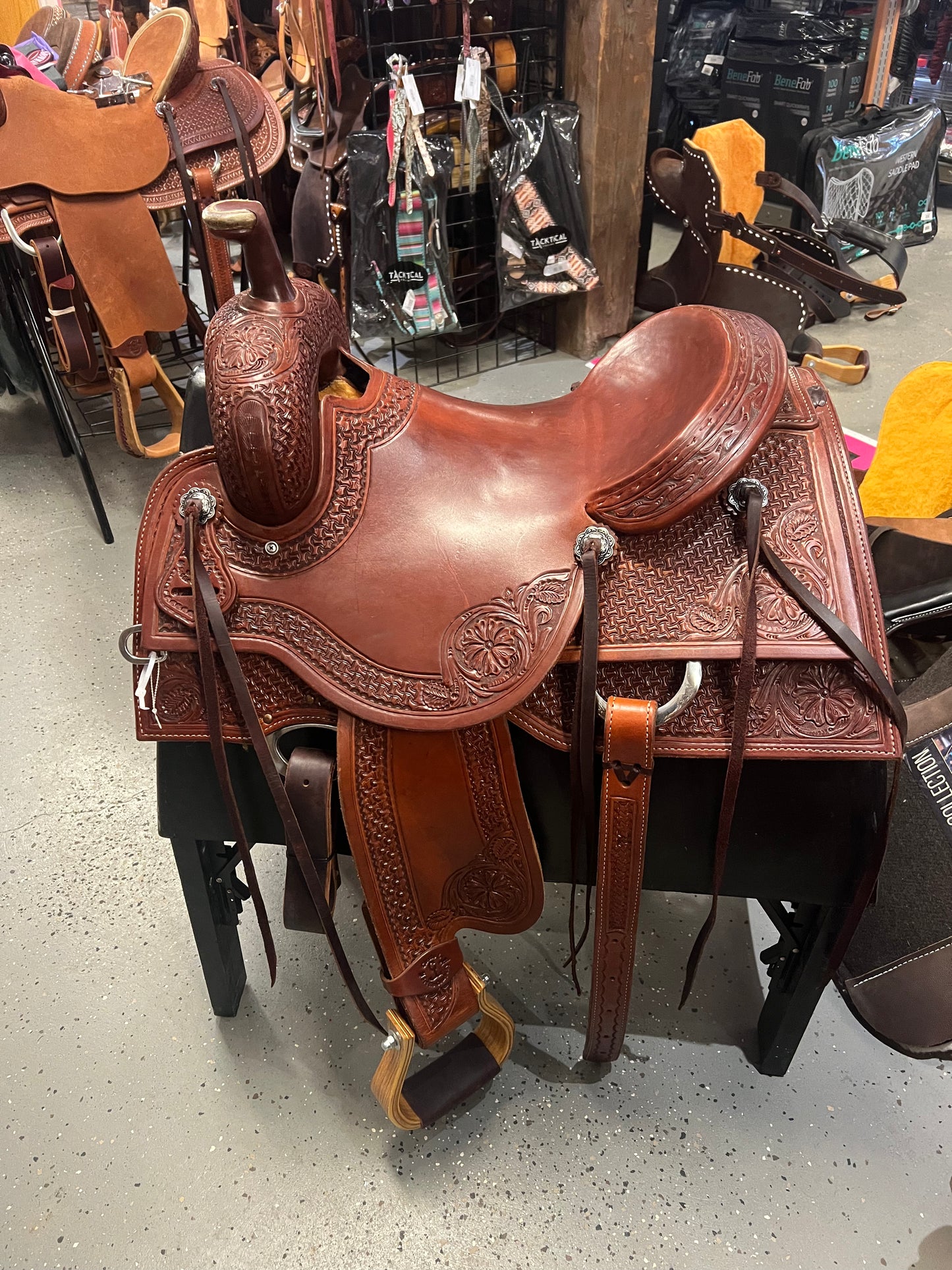 Circle L All Around Saddle