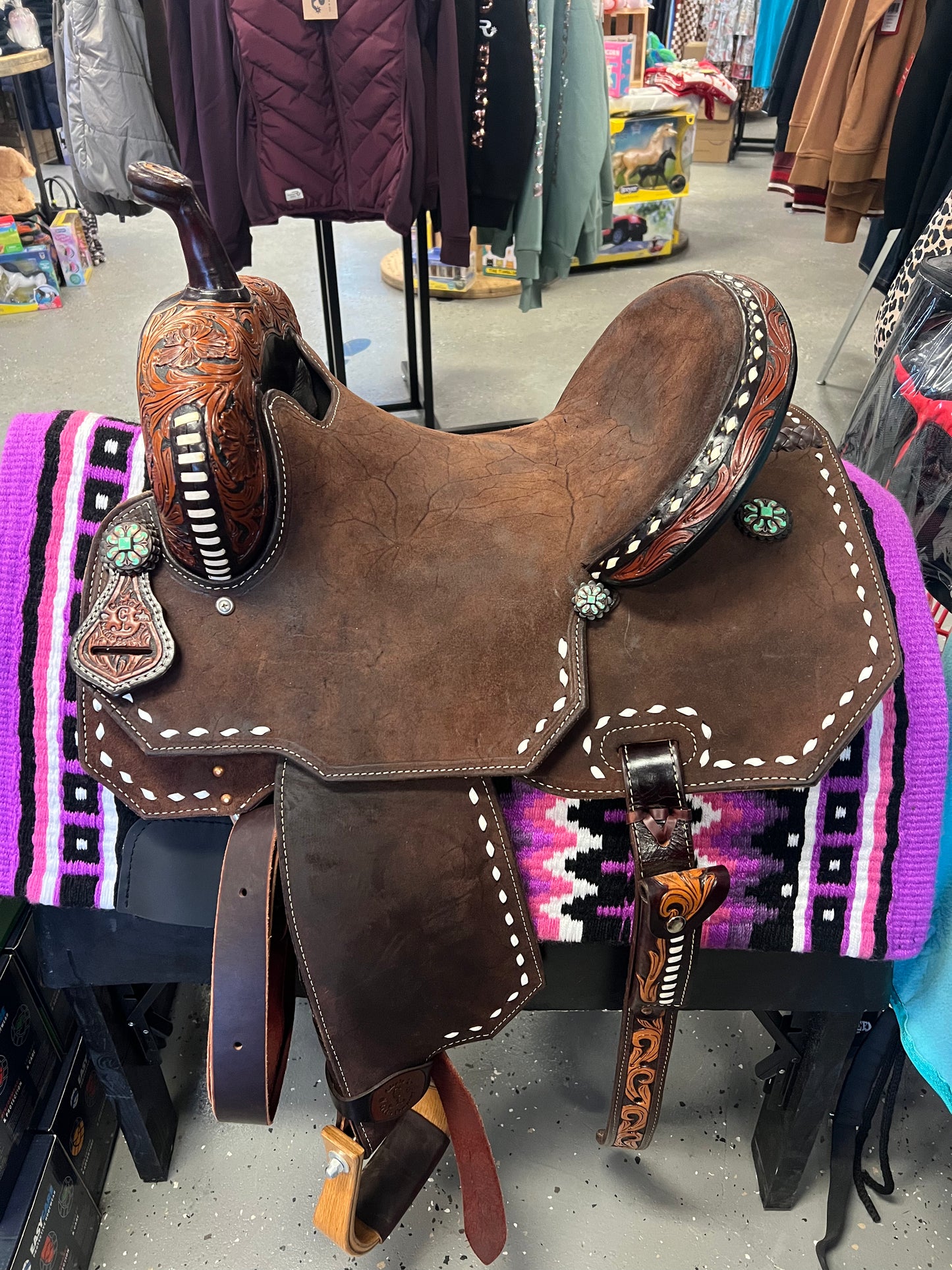 Circle L Square Skirt Barrel Saddle