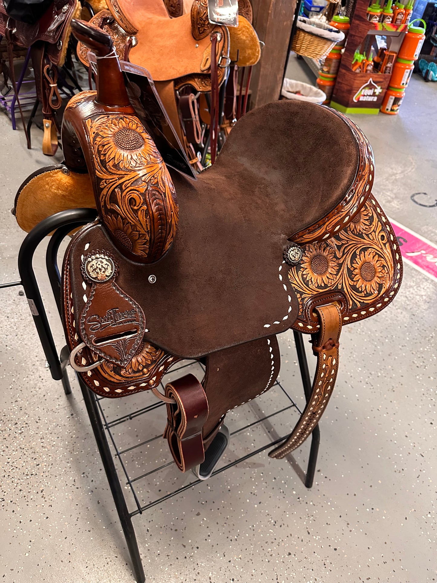 Scott Thomas 14" Barrel Saddle