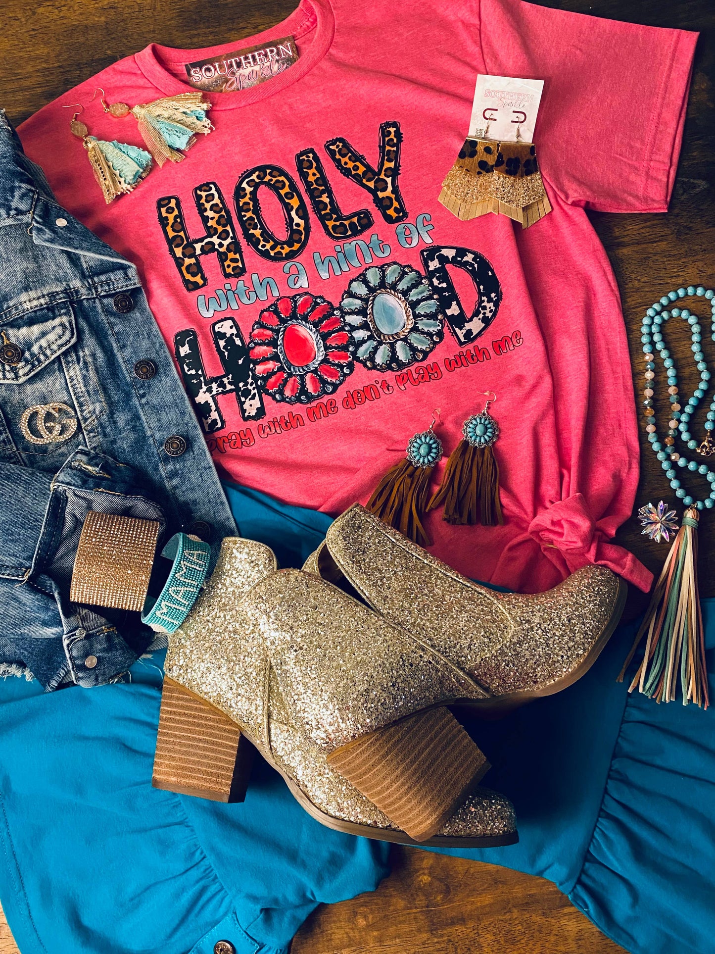 Holly with a hint of hood - Tee